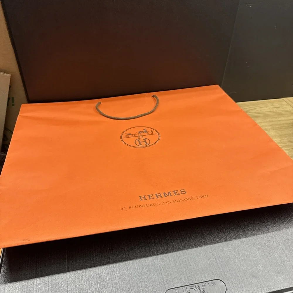 Auth Hermes Extra Large Shopping Gift Paper Tote Bag 23.5 x 19.25 x 7.5 #1649